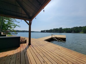 Property grounds - Welcome to Paradise: Stunning Lakefront Home on Lake Martin! (Eclectic)