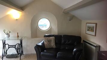 Télévision, lecteur de DVD, chaßne hi-fi