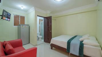 1 bedroom, iron/ironing board, WiFi, bed sheets