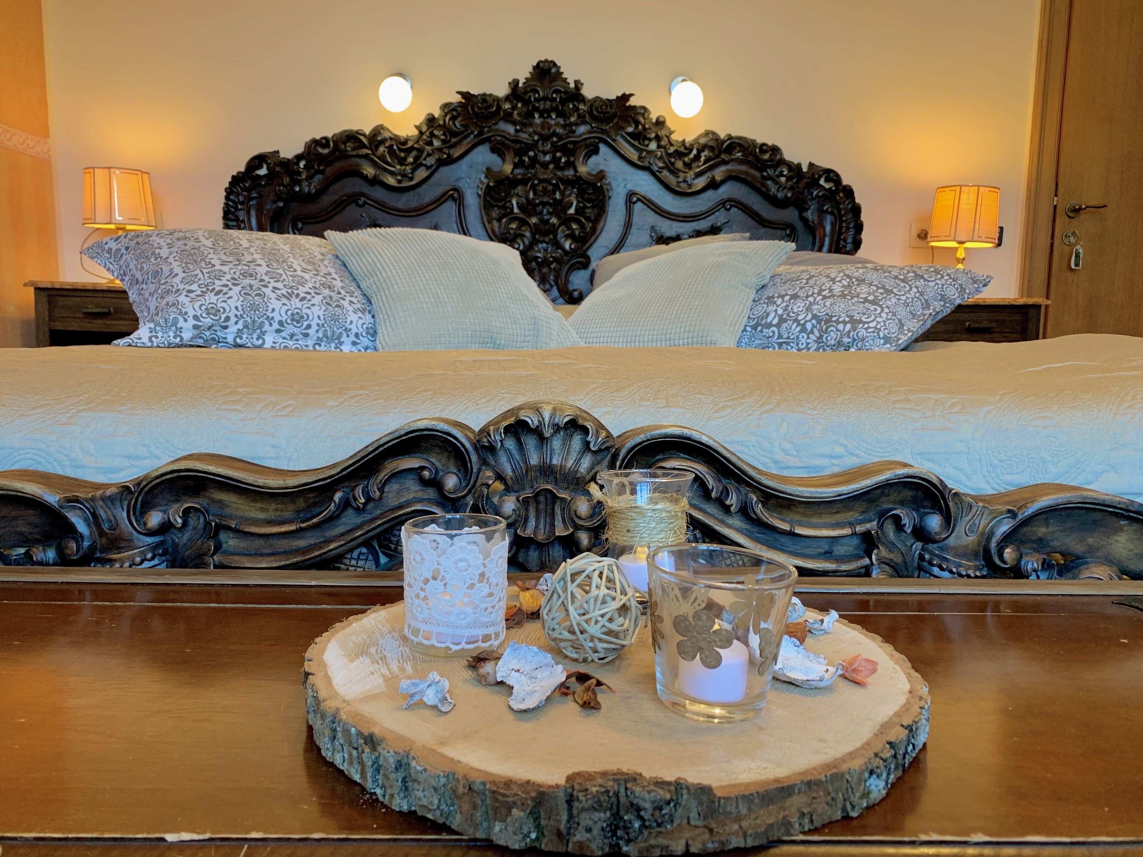 8 chambres, accès Internet, draps fournis