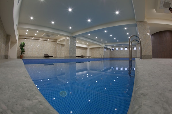Pool - Hotel Astoria Tbilisi (Tbilisi)