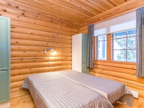 3 bedrooms, WiFi - Karhunpesä a by Interhome (Puolanka)