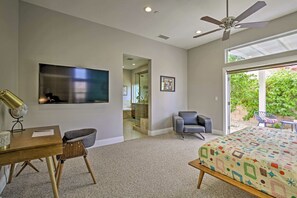 3 عدّة غرف نوم ومكواة/لوح كي وخدمة الإنترنت وملاءات أسرّة