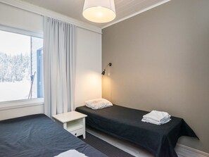 2 chambres, accès à Internet