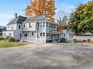Exterior - Charlevoix House - The Northside (Charlevoix)