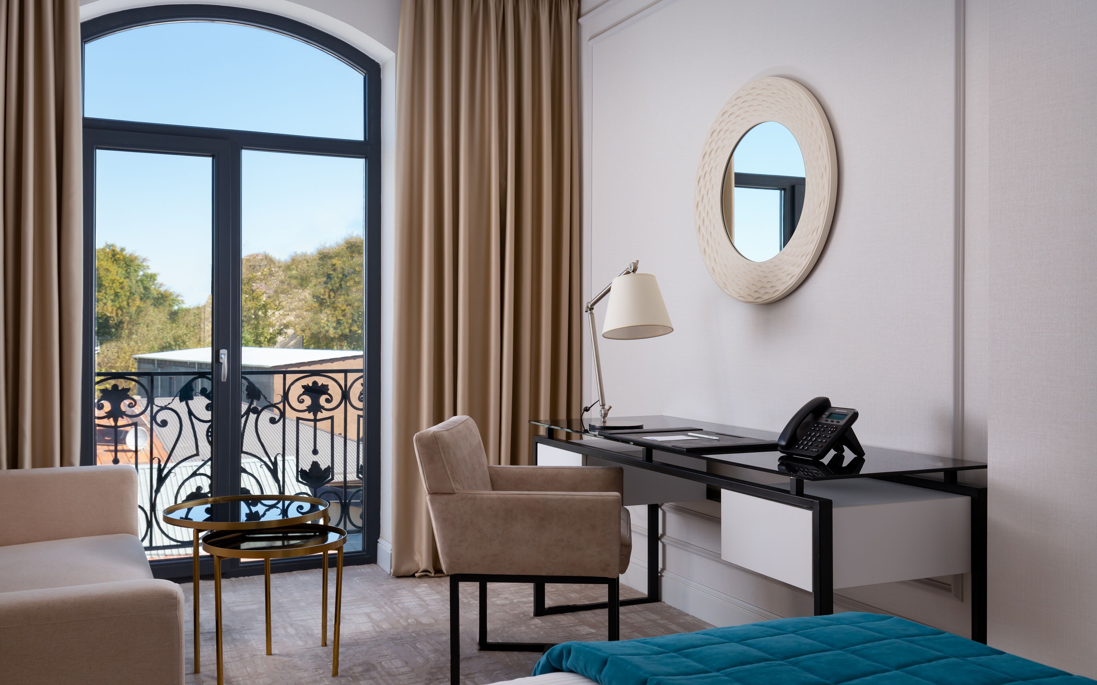 deluxe twin room, 2 queen beds | in-room safe, individually decorated, individually furnished, desk