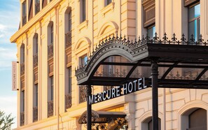 Front of property - Mercure Tashkent South (Tashkent)