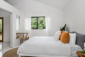 1 bedroom, individually decorated, individually furnished