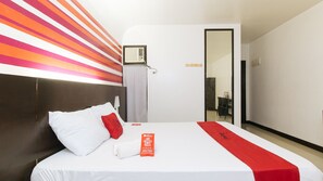 Room - Reddoorz @ EL Highway Hotel Bulacan (Guiguinto)