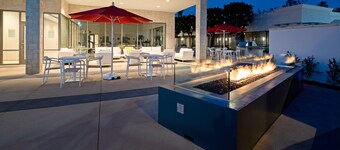 Staybridge Suites Long Beach Airport