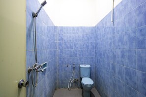 Unclassified image, 4 of 34, button - Spot ON 3978 Hotel Danau Indah (Bekasi)