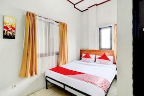 Room - OYO 90048 Teratai Bekasi Guesthouse (Bekasi)