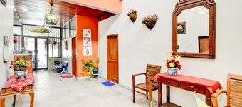OYO 90048 Teratai Bekasi Guesthouse