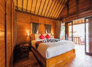 Room - Ss Pangket Bungalow (Penida Island)