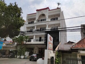 Exterior - OYO 3733 Guntur 40 Residence (Jakarta)