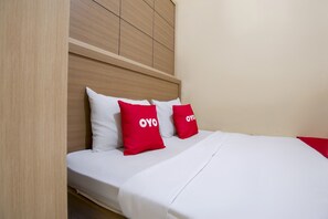 Room - OYO 3755 Sweet Home (Jakarta)