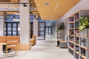 Interior - Residencia Universitaria Resa San Mamés - Campus Accomodation (Bilbao)