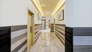 Khu sảnh