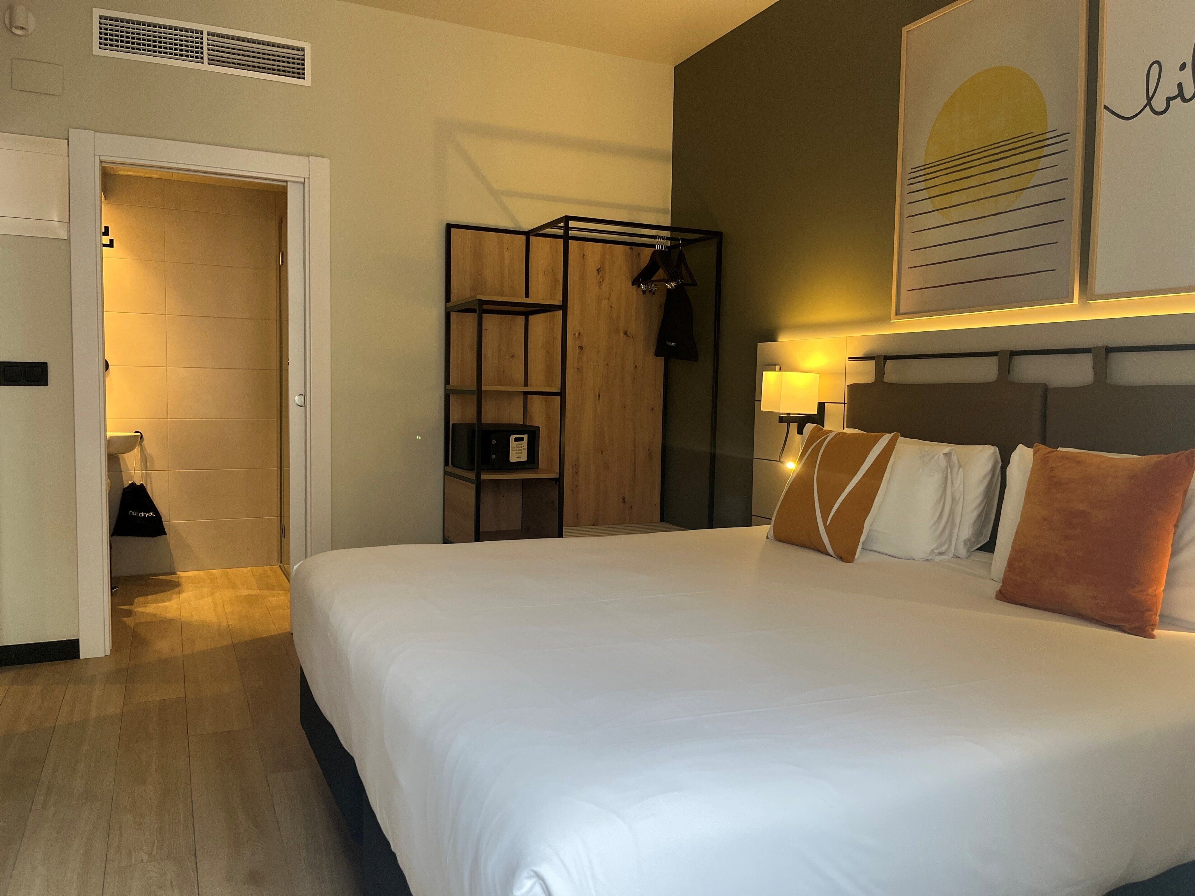 Suite, 1 Bedroom | Desk, blackout drapes, soundproofing, iron/ironing board (on request)