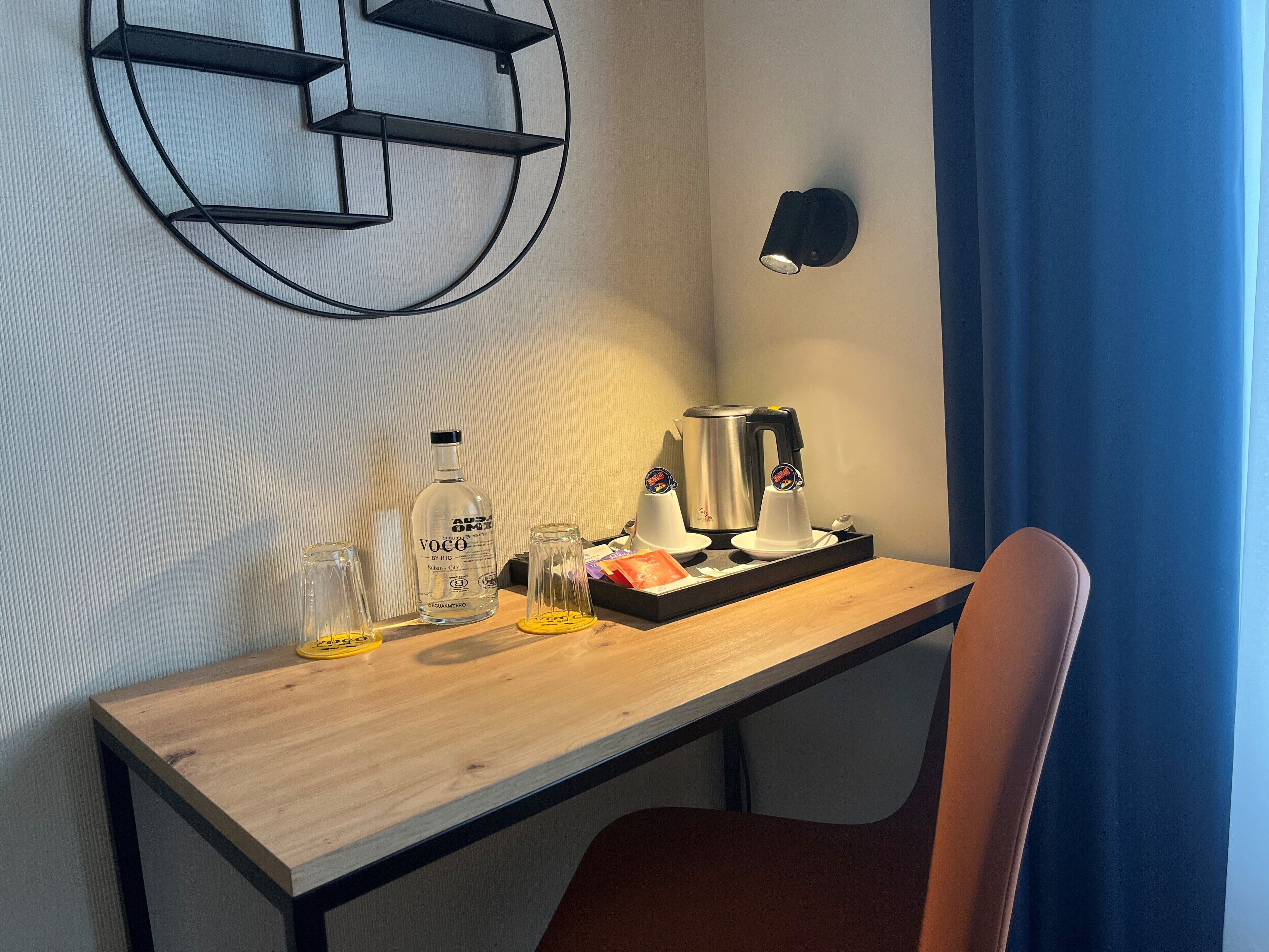 standard room, 1 queen bed | desk, blackout curtains, soundproofing, iron/ironing board