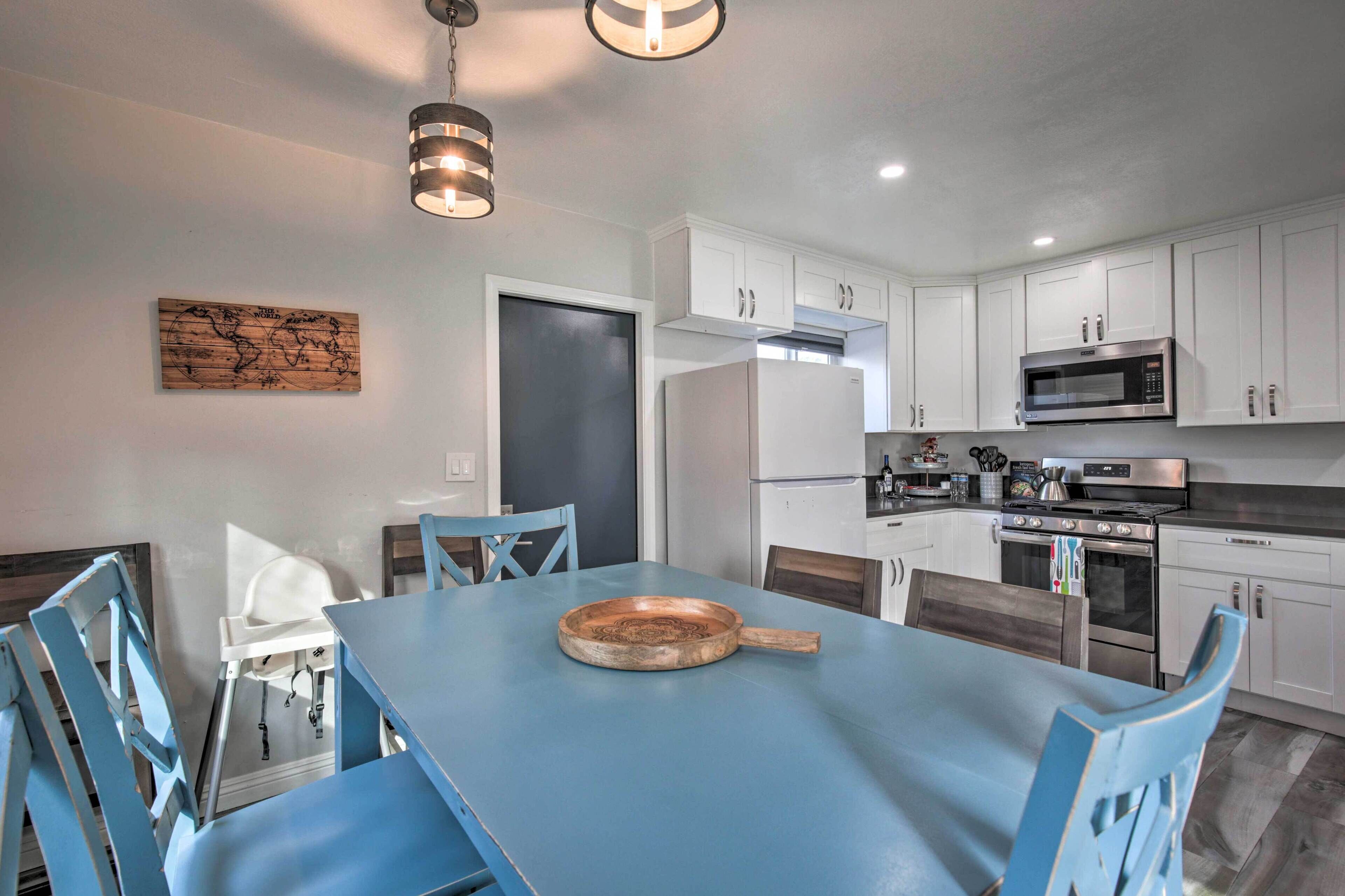 Vacation Rental Near Legoland and Oceanside Beach!