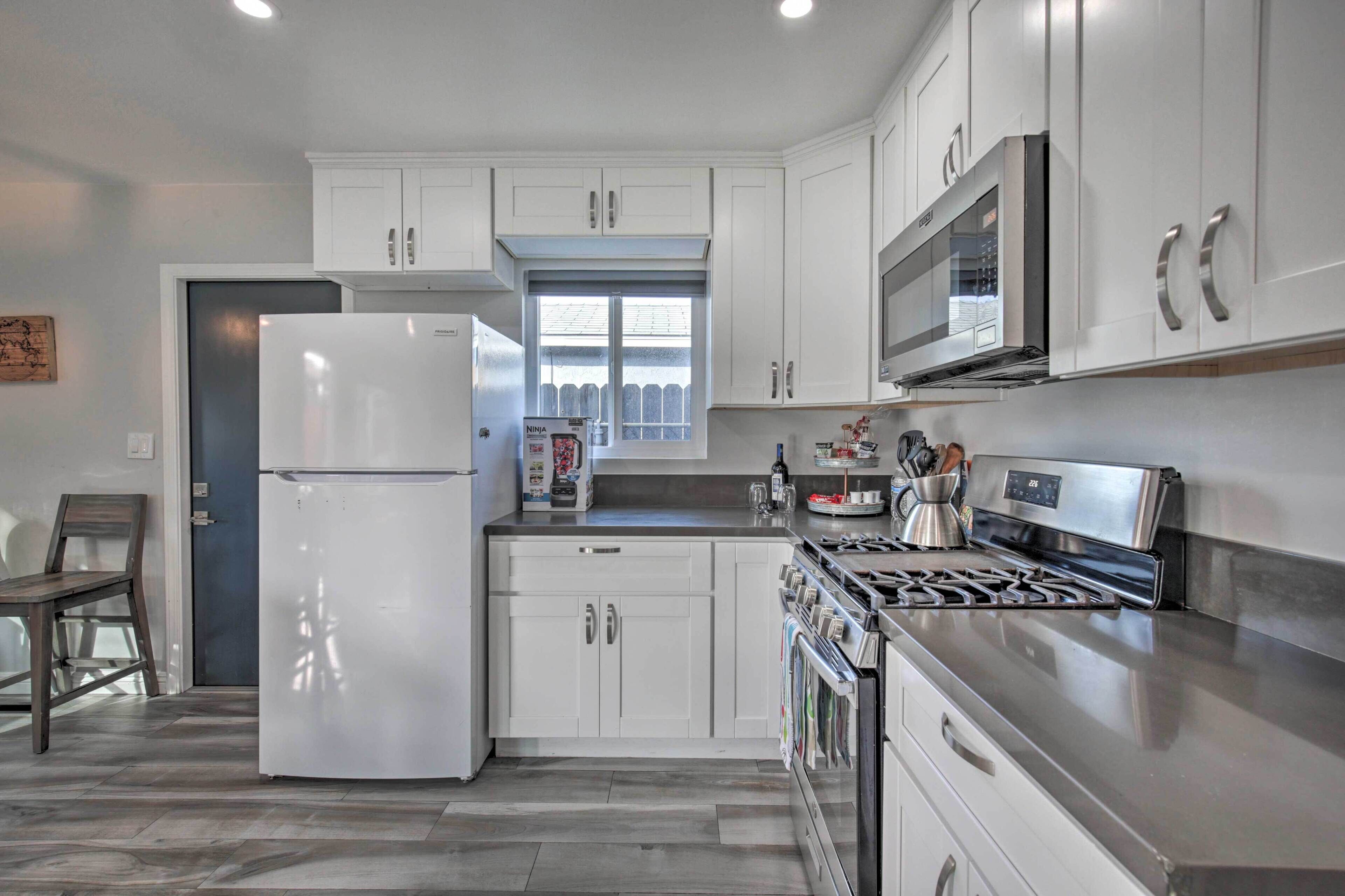 Vacation Rental Near Legoland and Oceanside Beach!