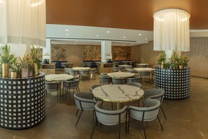 Daily buffet breakfast (EUR 12 per person) - Hotel AJ Gran Alacant (Santa Pola)