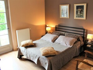 2 bedrooms, free WiFi