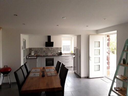 Maison 6 pers, terrasse, parking, proche plages et Mont Saint-Michel