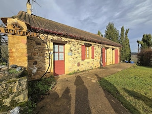 Exterior detail