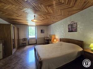 3 bedrooms