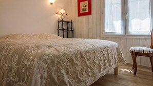 Uklassifisert bilde, 4 av 12, knapp