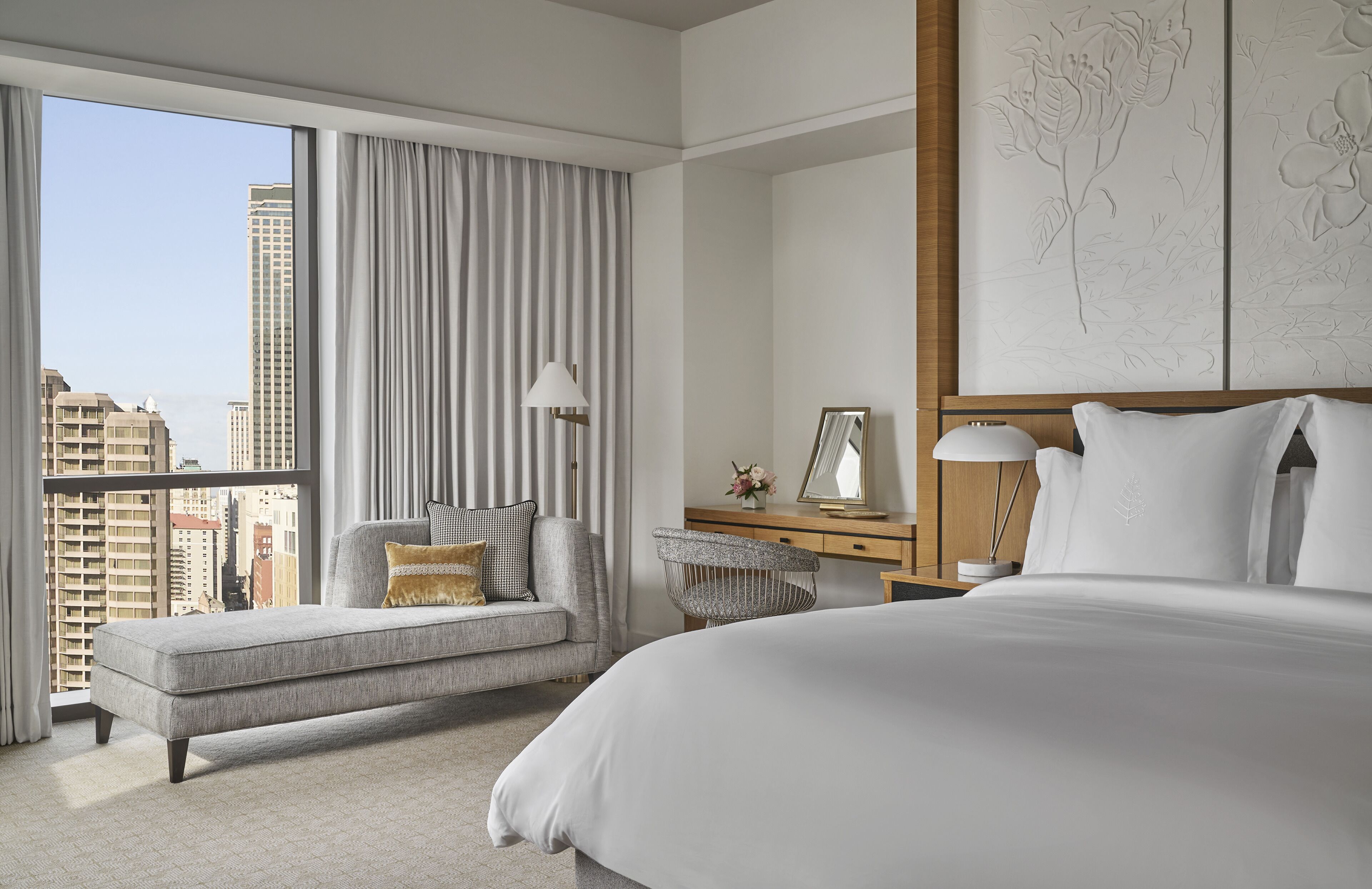 Photo - Four Seasons New Orleans Hotel 