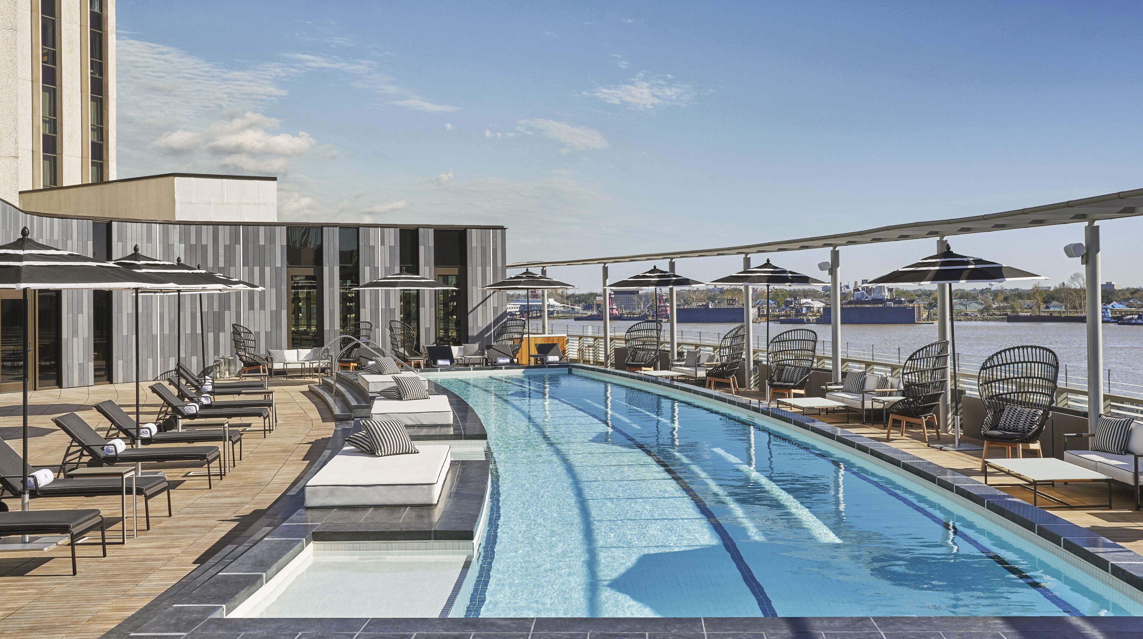 outdoor pool, open 7:00 am to 6:00 pm, pool loungers