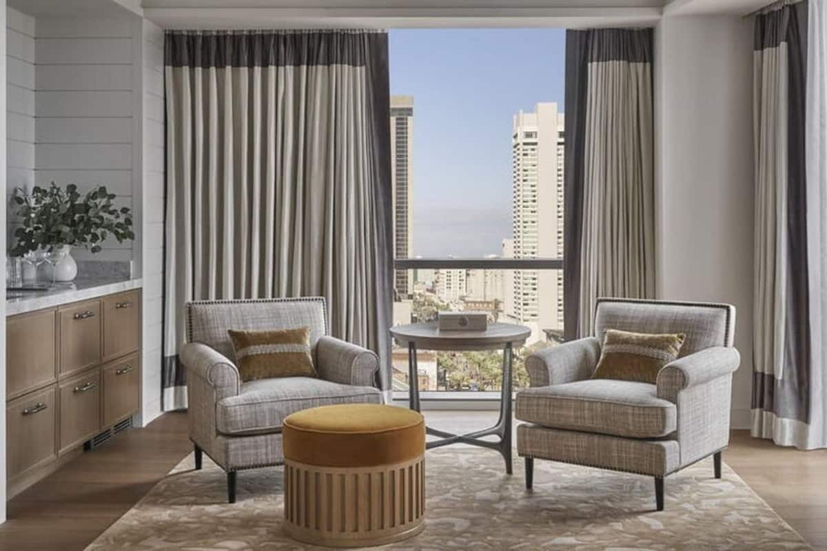 Suite, 2 slaapkamers, uitzicht op stad | Luxe beddengoed, donzen dekbedden, pillowtop-bedden, een minibar