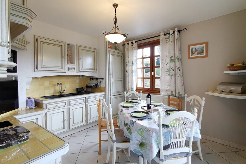 Inn Saint-Germain-Laprade, 3 bedrooms, 6 people