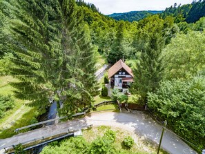 숙박 시설 구내