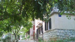 Exterior - Apartment for 3 Persons Near the Beach (Cres)
