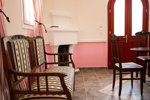 المنشأة من الداخ�ل