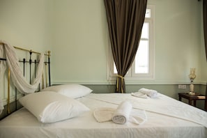 2 bedrooms