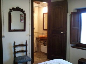 House, 3 Bedrooms, Terrace | Bathroom
