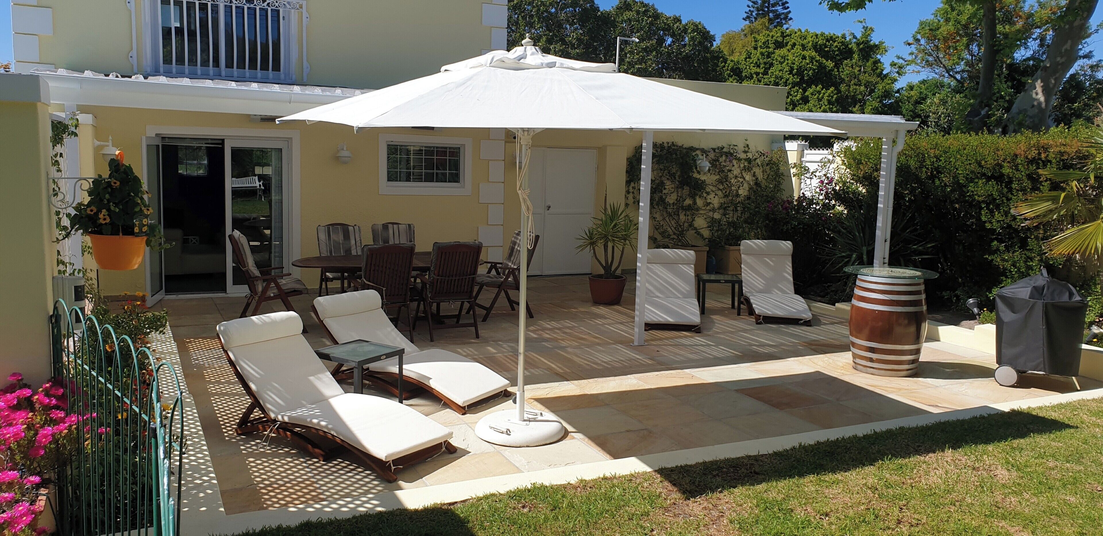 House, 2 Bedrooms, Smoking, Patio | Exterior