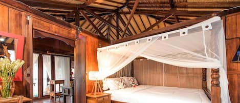 Villa, 3 Bedrooms, Smoking