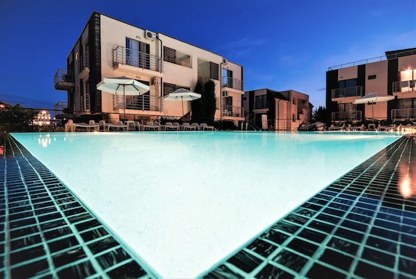 Appartement, 1 chambre, balcon | Piscine | Piscine extérieure