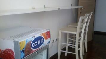 Shared Dormitory, 2 Bedrooms, Smoking, Terrace | Interior