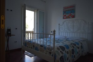 2 bedrooms - Room in Guest Room - Private Room and Breakfast (Lecce)