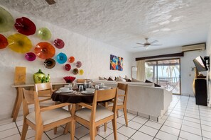 Apartment, 3 Bedrooms, Smoking, Balcony | Interior