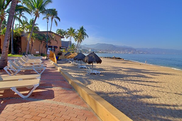 Room, 1 Bedroom, Balcony | Beach | Beach nearby