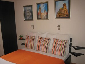 1 bedroom