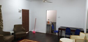 Bahagian dalam